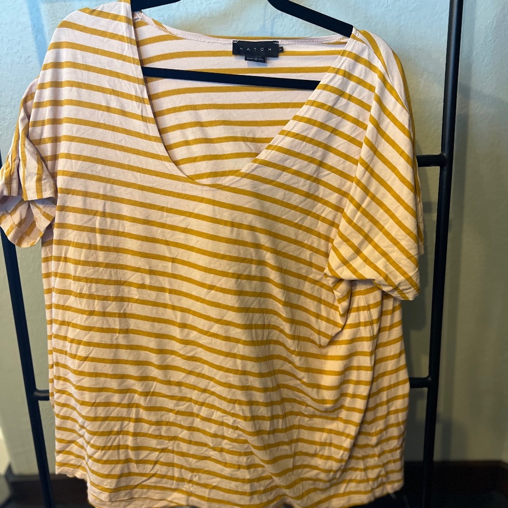 Hatch Perfect Vee Tshirt- pink and orange stripe- size 1